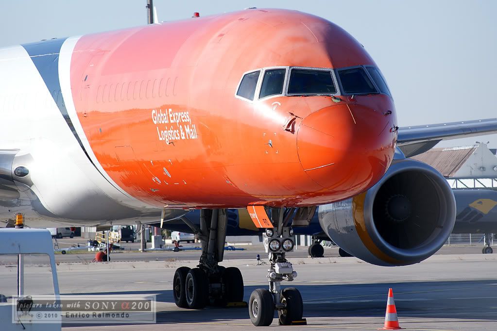 757-TNT.jpg