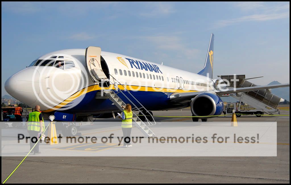 028737ryanair__jf.jpg
