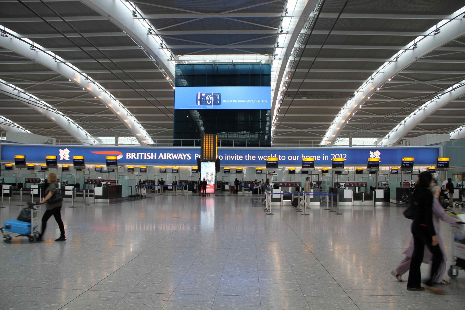 T5HALL2.jpg