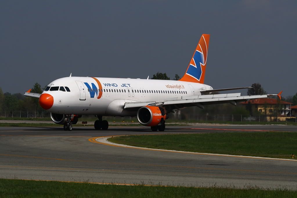 A320Windjet-1.jpg