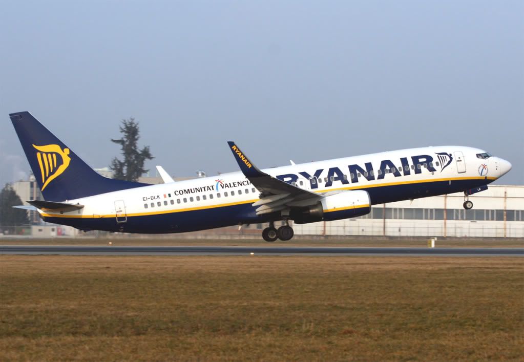 RYANAIR.jpg