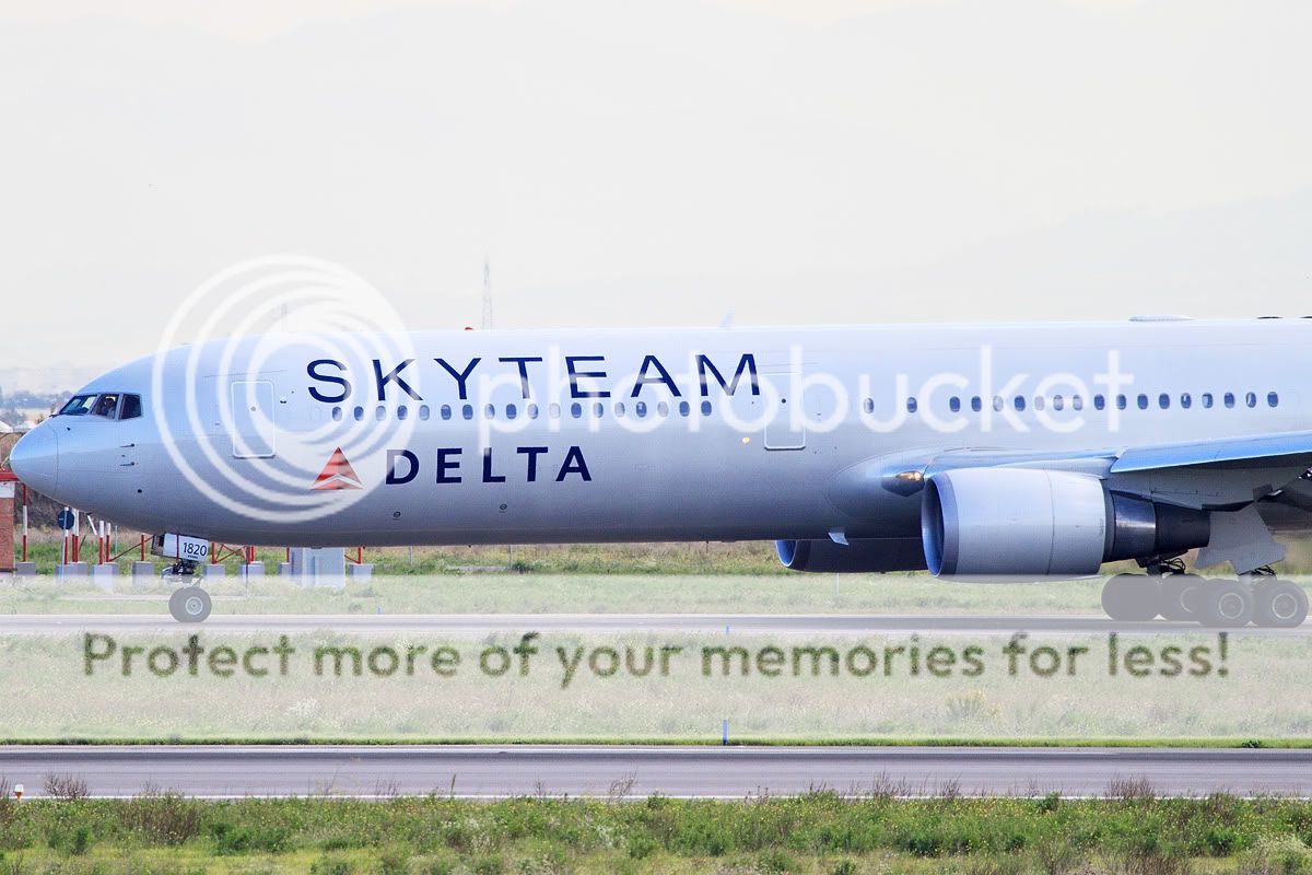 032_767_deltaskyteam.jpg