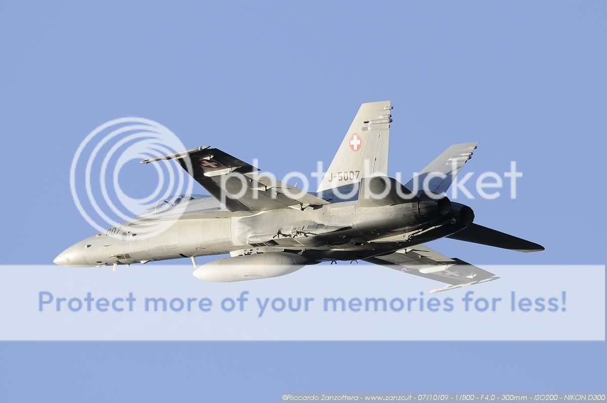 FA-18CHornet_Axalpshootingrange_-11.jpg