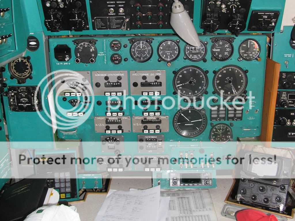 RA-86567_06.jpg