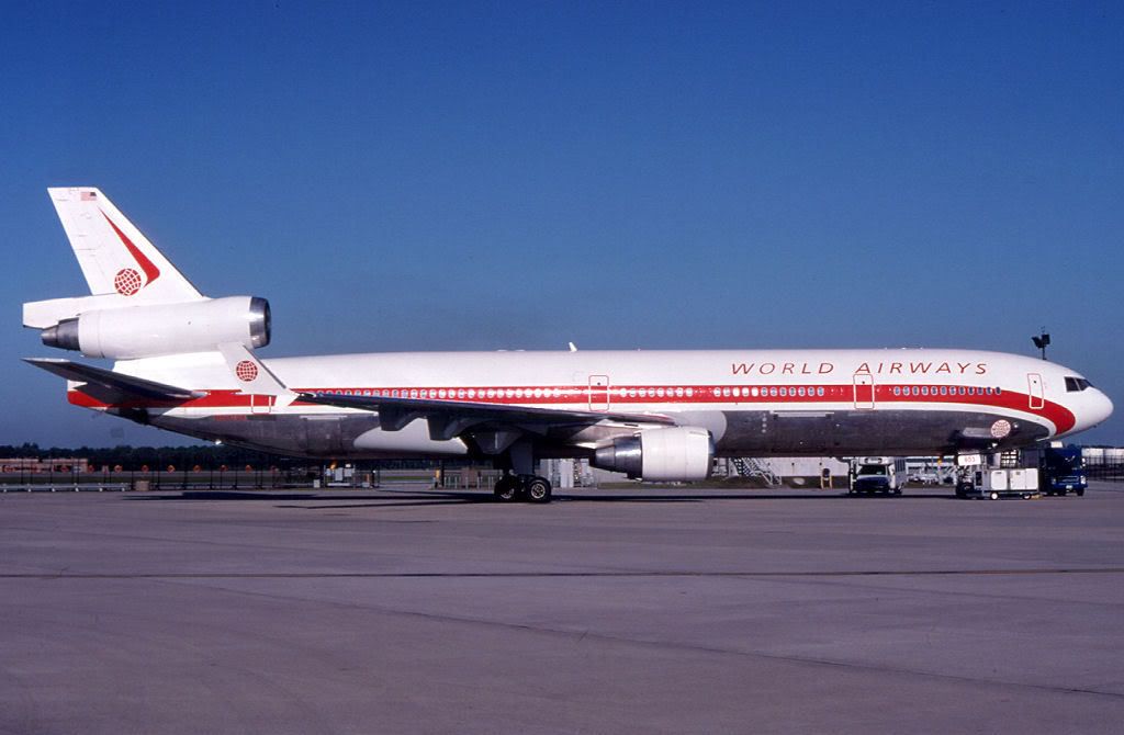 N803DE.jpg
