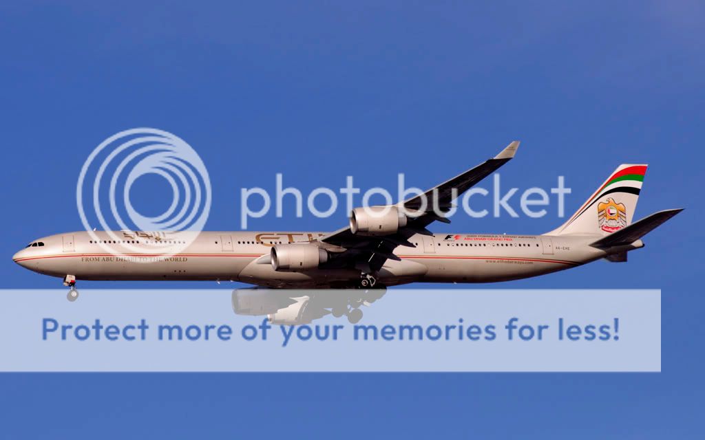 etihad340.jpg