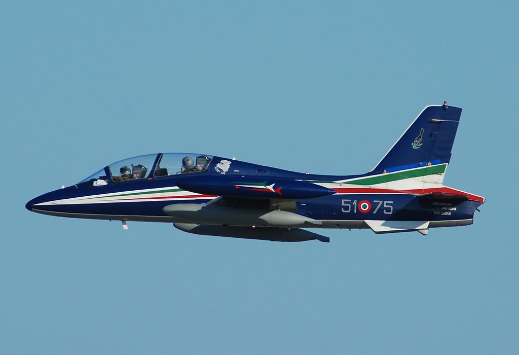 FRECCIA2.jpg